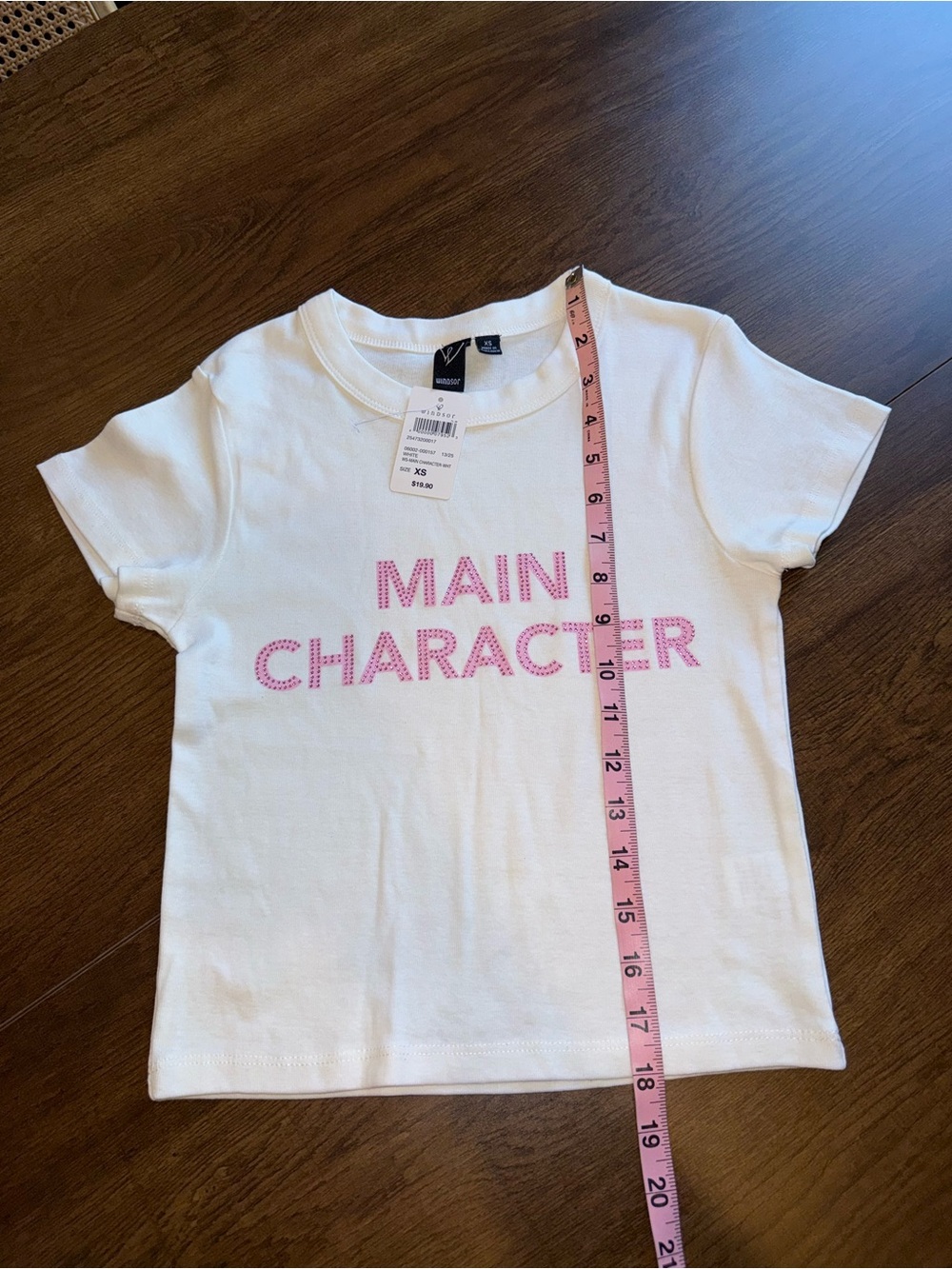 Windsor White Tee with Pink 'MAIN CHARACTER' Text - Picture 8 of 8